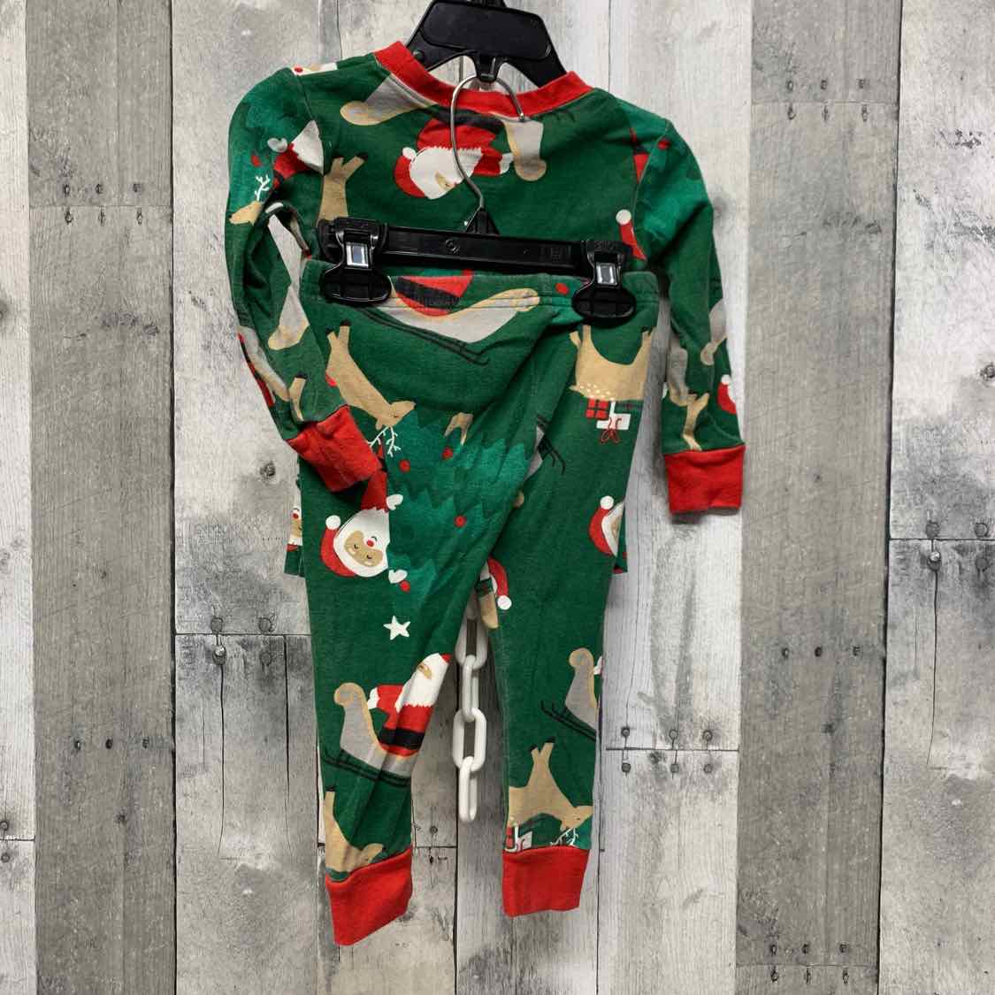 Size 18 Months Green/Red Carter's 2pc PJs