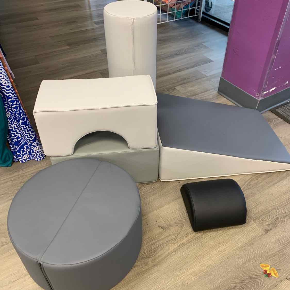 Generic Gray Climbing Toy