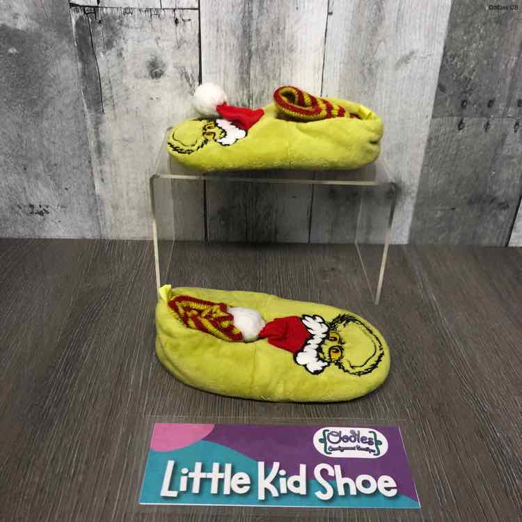 Size 7/8 Green Dr Seuss Slippers