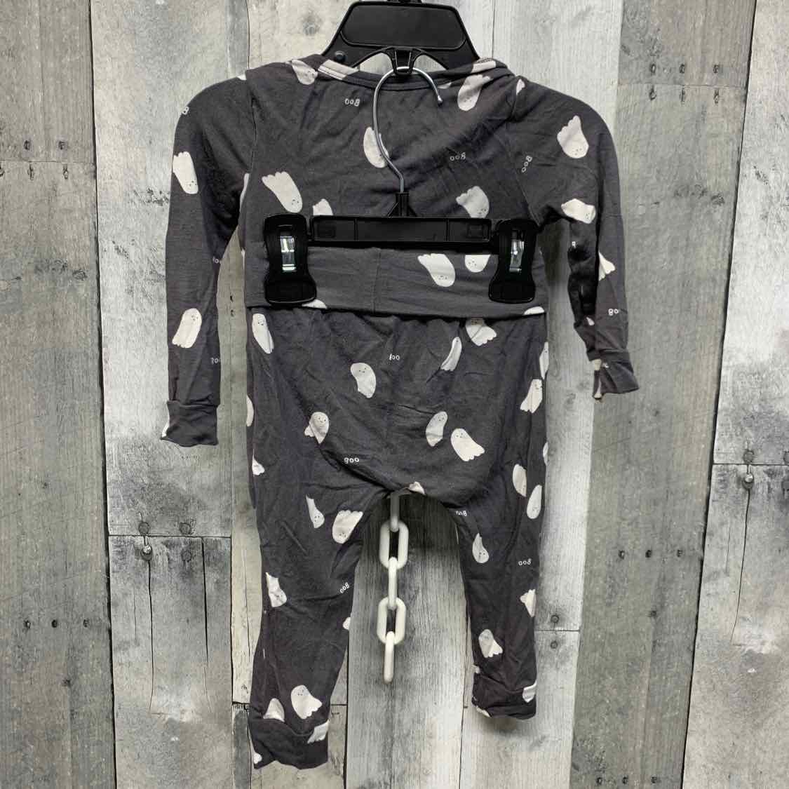 Size 12 Months Gray Print Just One You 2pc PJs