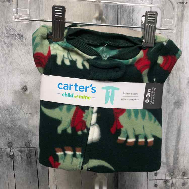 Size 0-3 Months Green Print Child of Mine Footy PJs