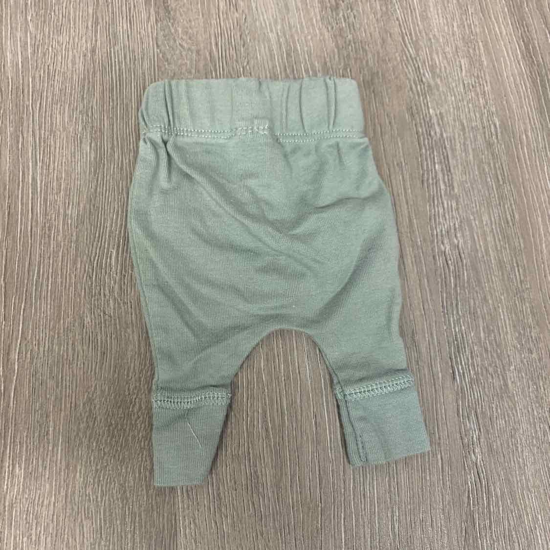 Size Preemie Green Carter's Pants - OodlesCB
