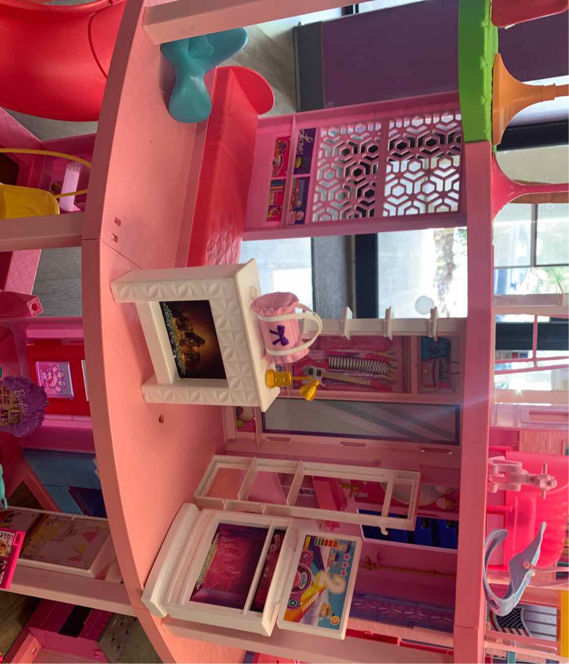 Barbie Pink Dollhouse