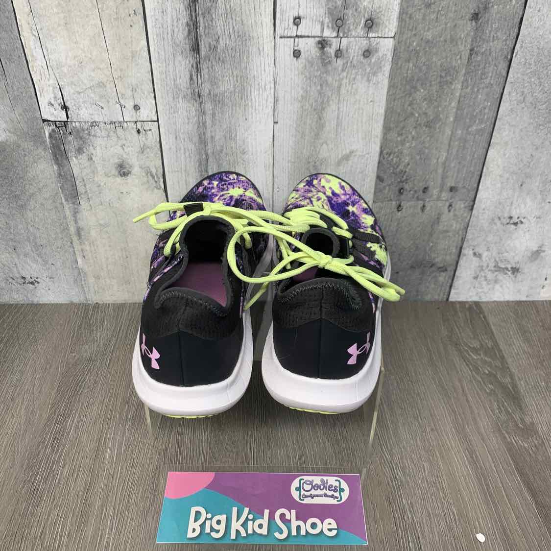 Size 5 Gray/Purple Sport Brand Sneakers