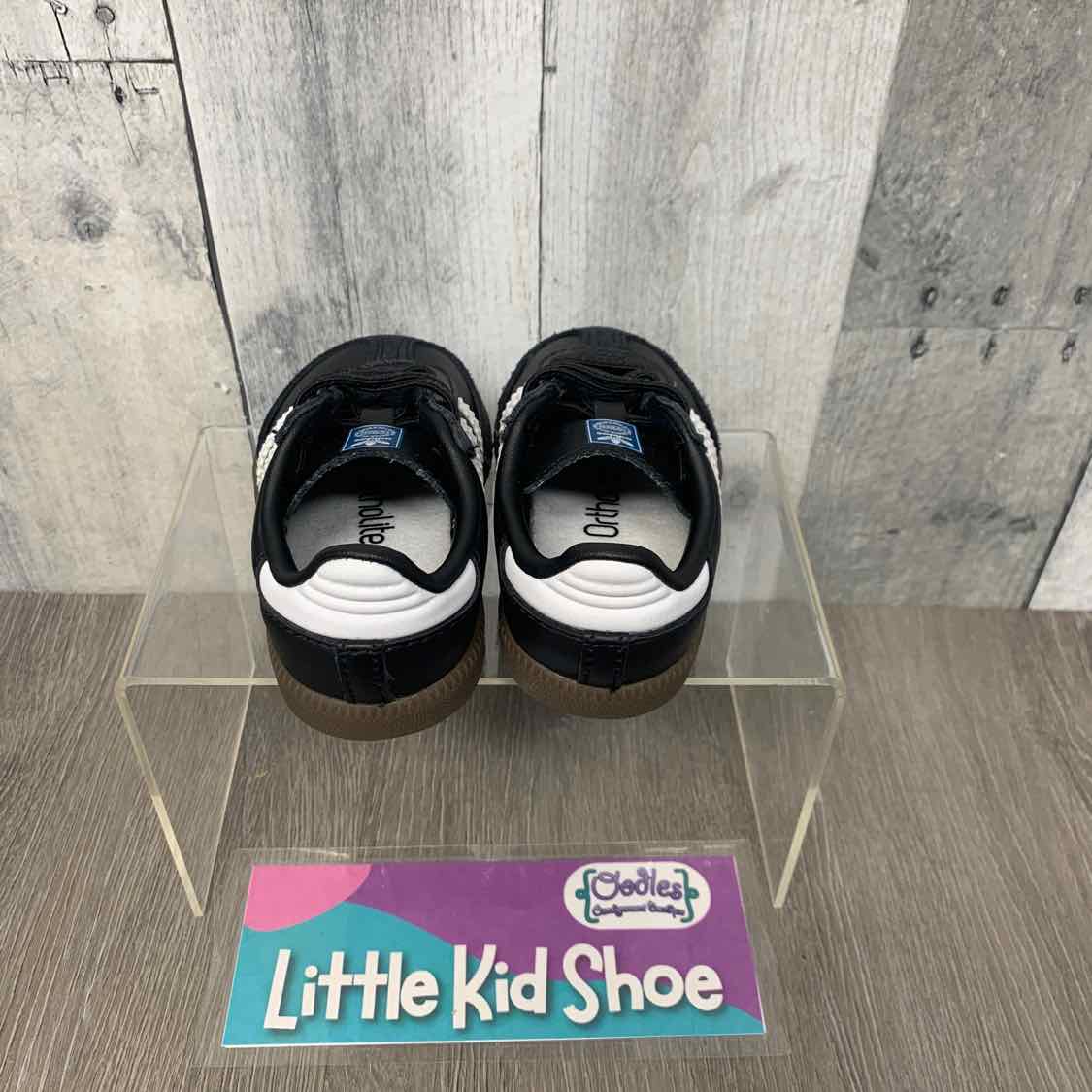 Size 5 Black/White Sport Brand Sneakers