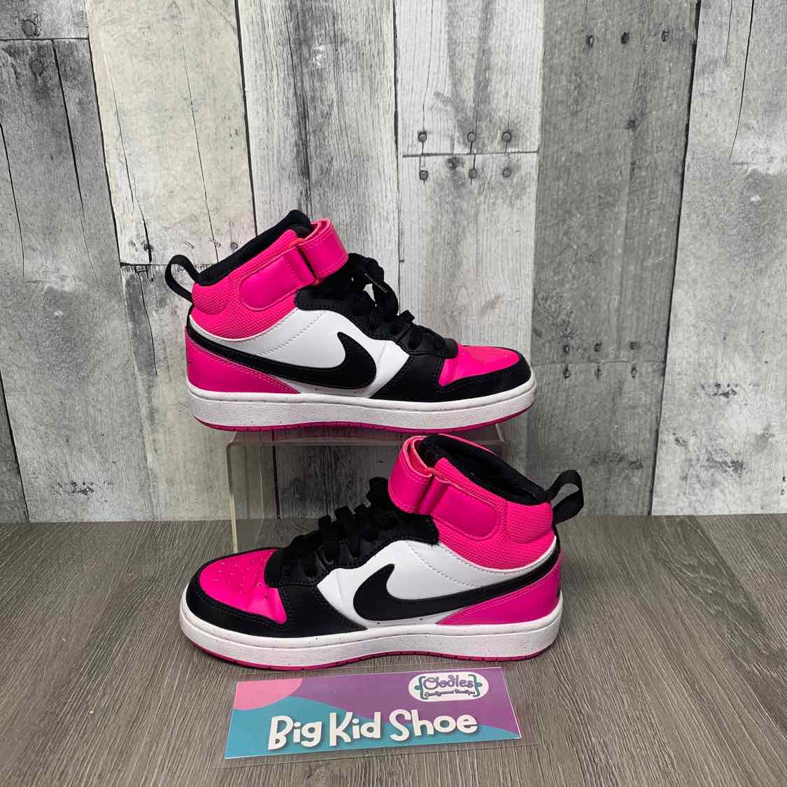 Size 3.5 Black/Pink Sport Brand Sneakers