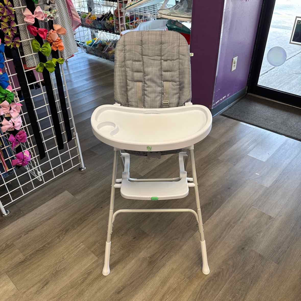 Ingenuity Gray/White High Chair