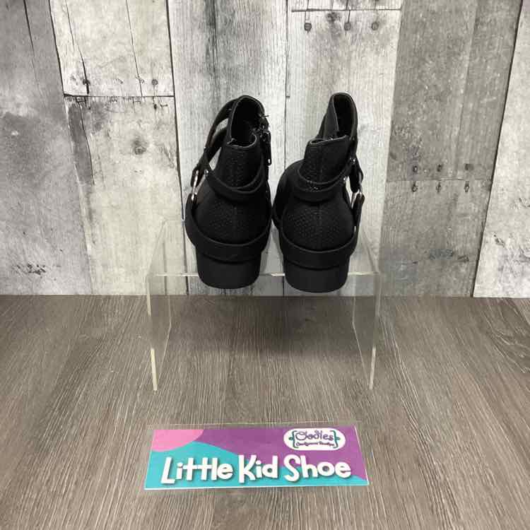 Size 11 Black B Brand Boots