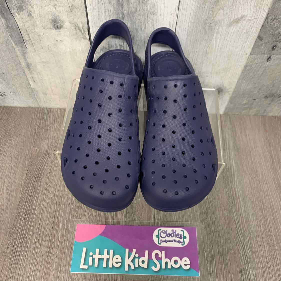 Size 11/12 Navy Totes Water Shoes