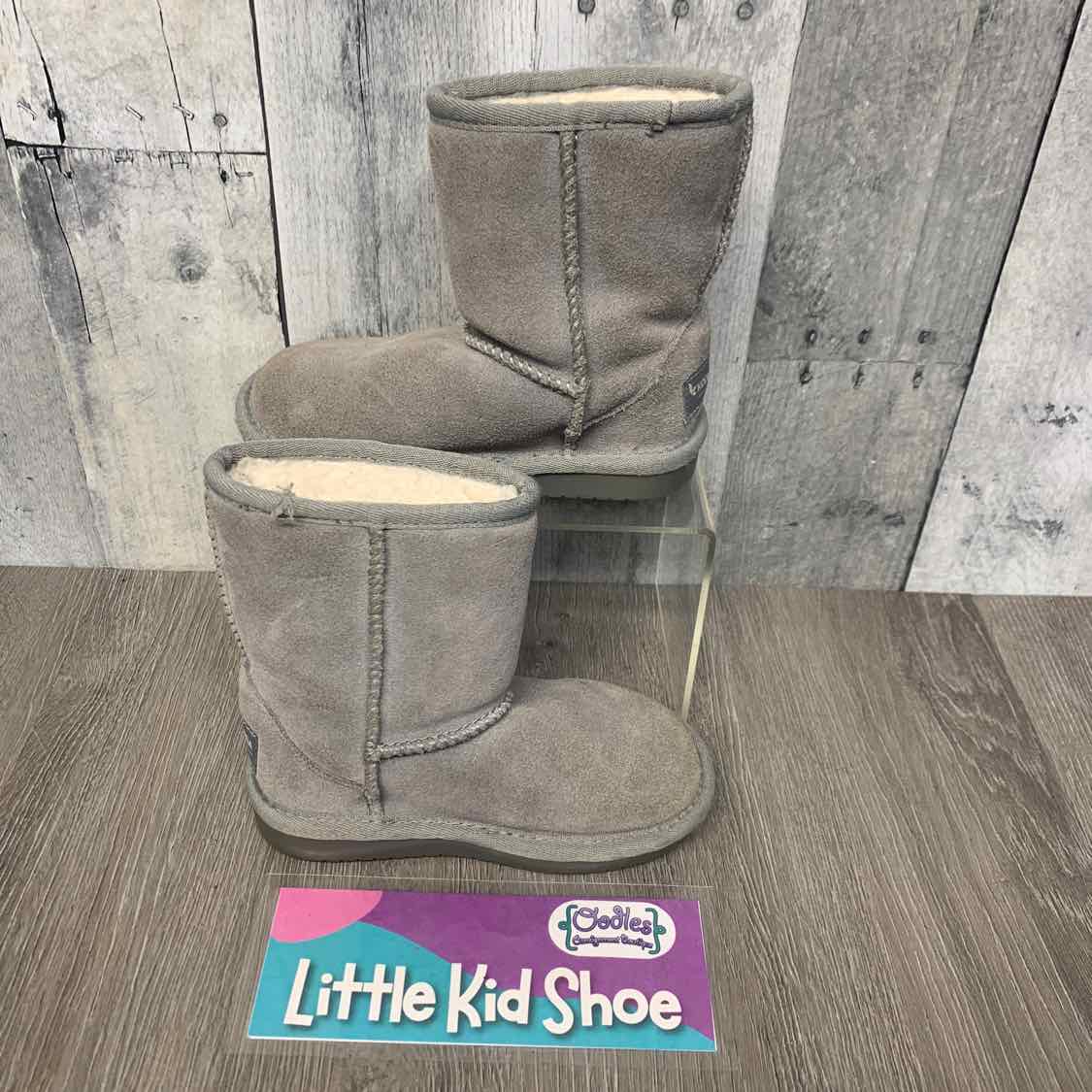 Size 8 Gray UGG Boots