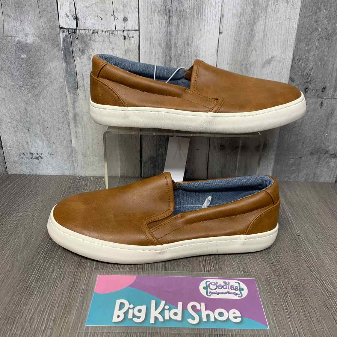 Size 5 Brown Cat & Jack Sneakers