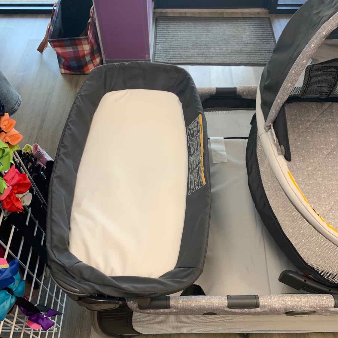 Graco Gray Pack N Play