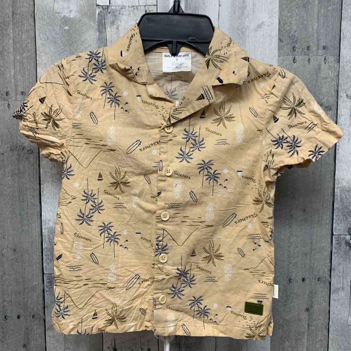 Size 5 Tan Print Skechers Button Up