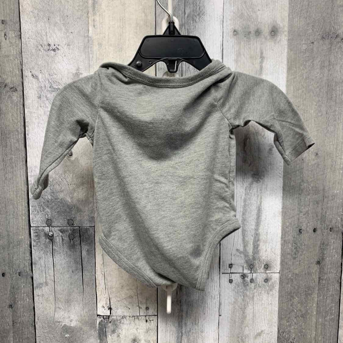 Size 3 Months Gray Graphic Sport Brand Bodysuit