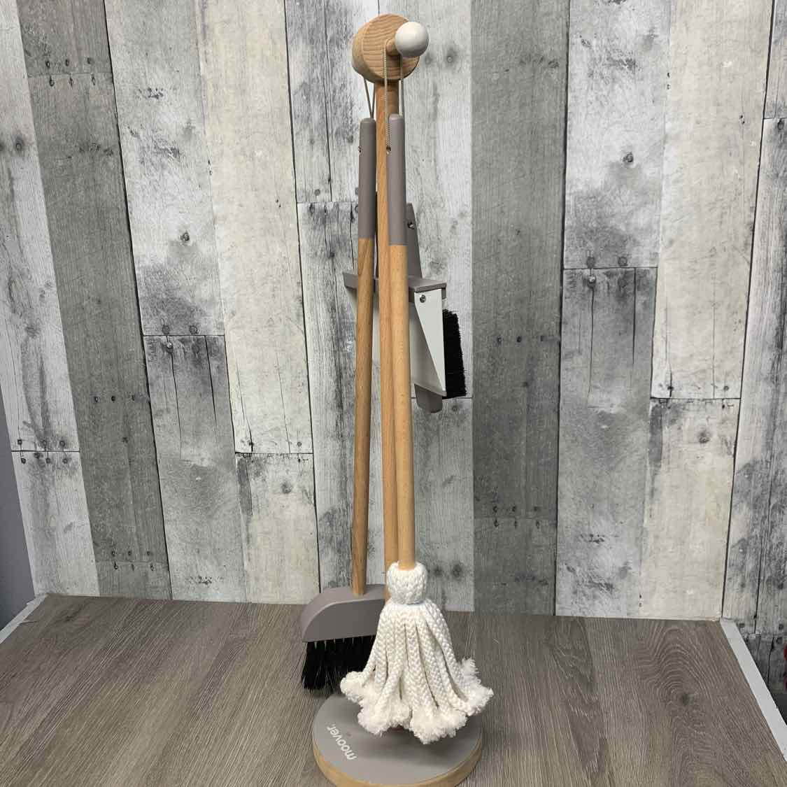 Generic Gray Cleaning Toy