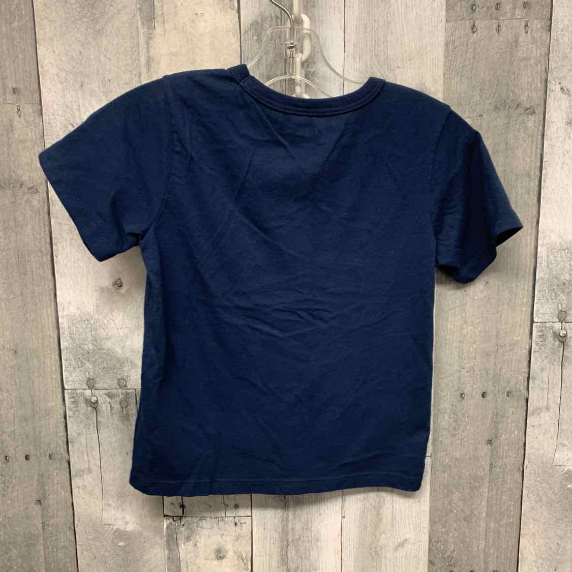 Size 5 Navy Graphic Holiday Brands T Shirt