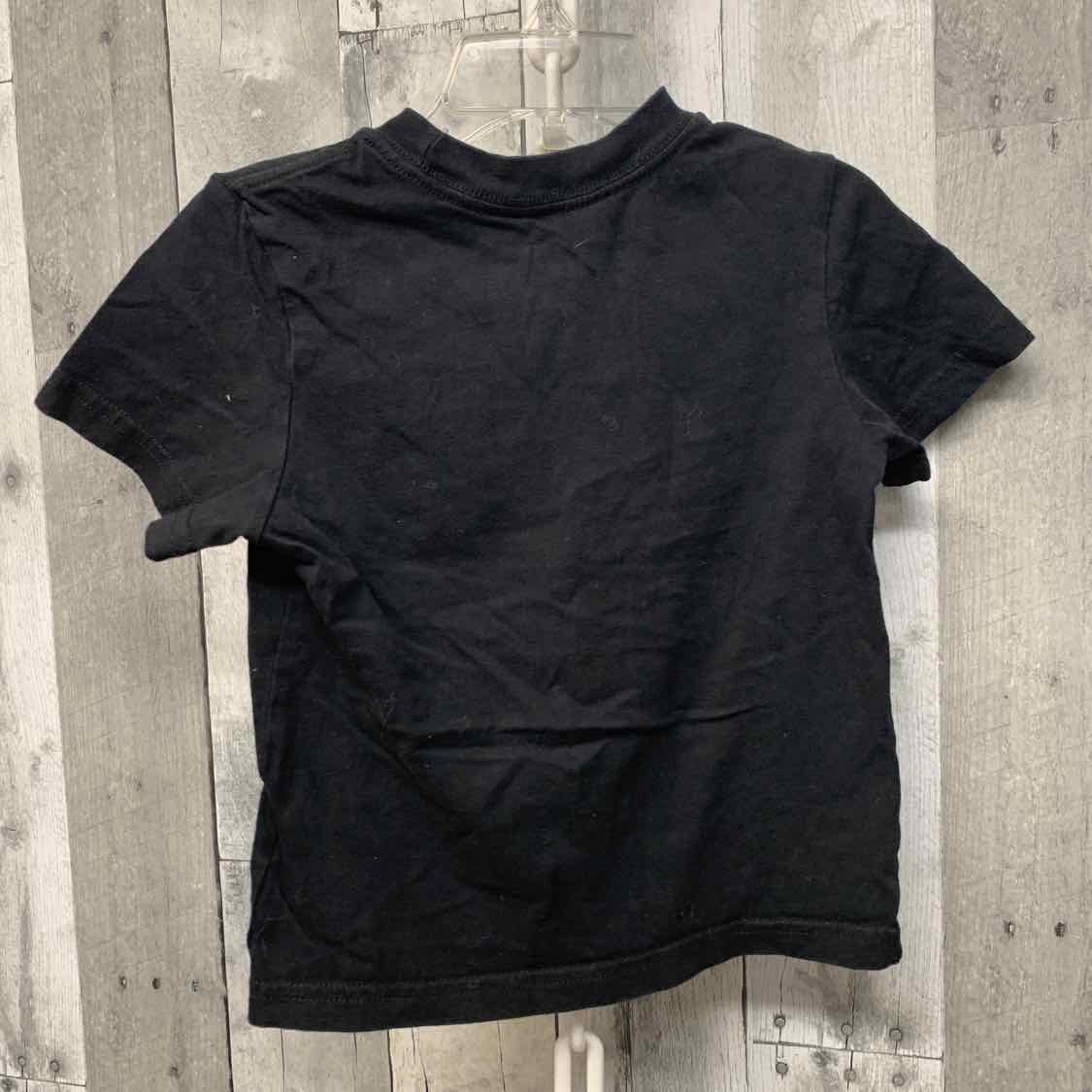 Size 3T Black/White Sport Brand T Shirt