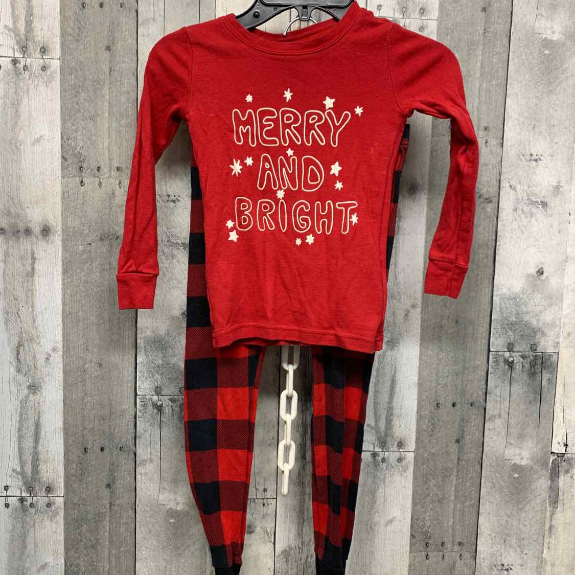 Size 5T Red/Black Old Navy 2pc PJs