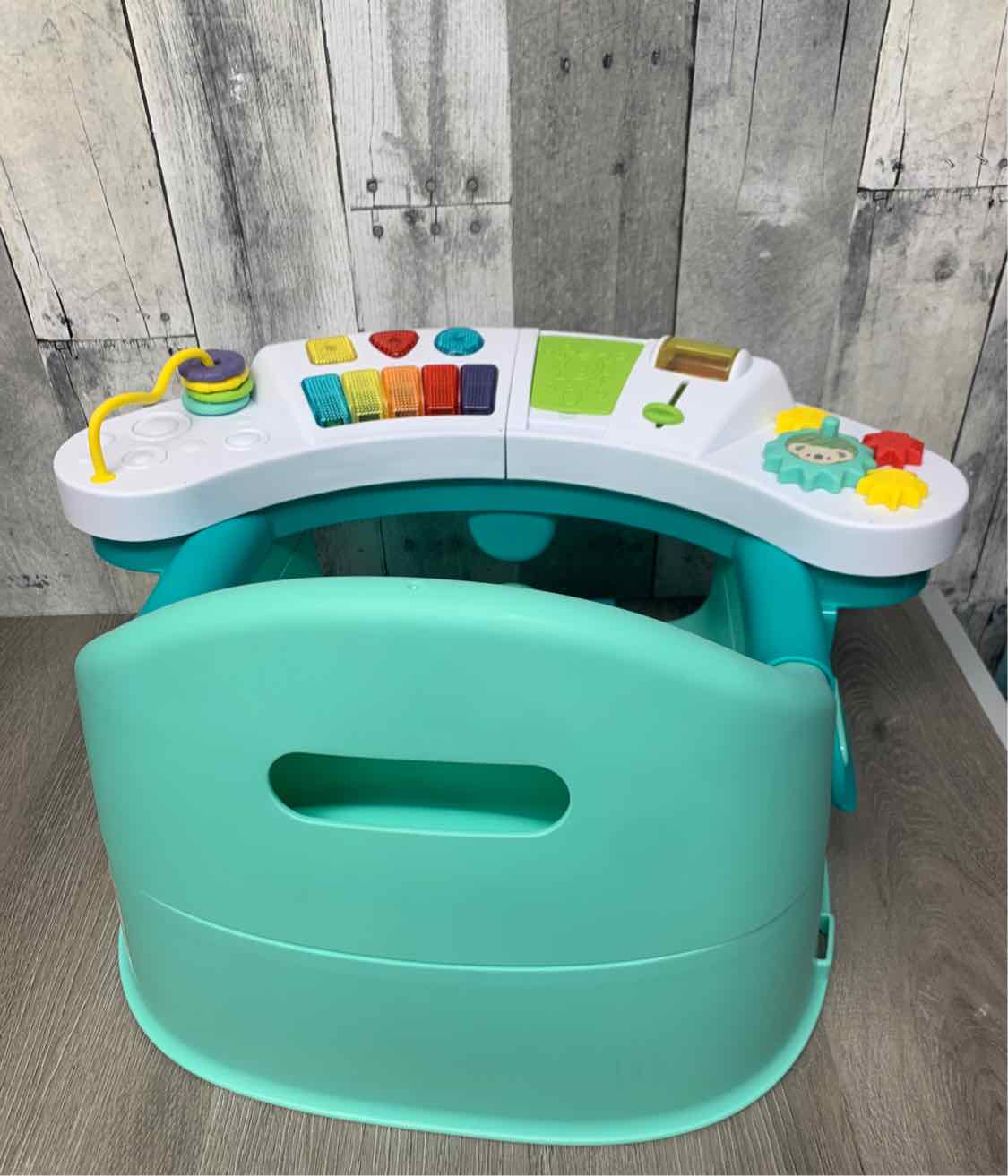 Infantino White/Green Infant Seat
