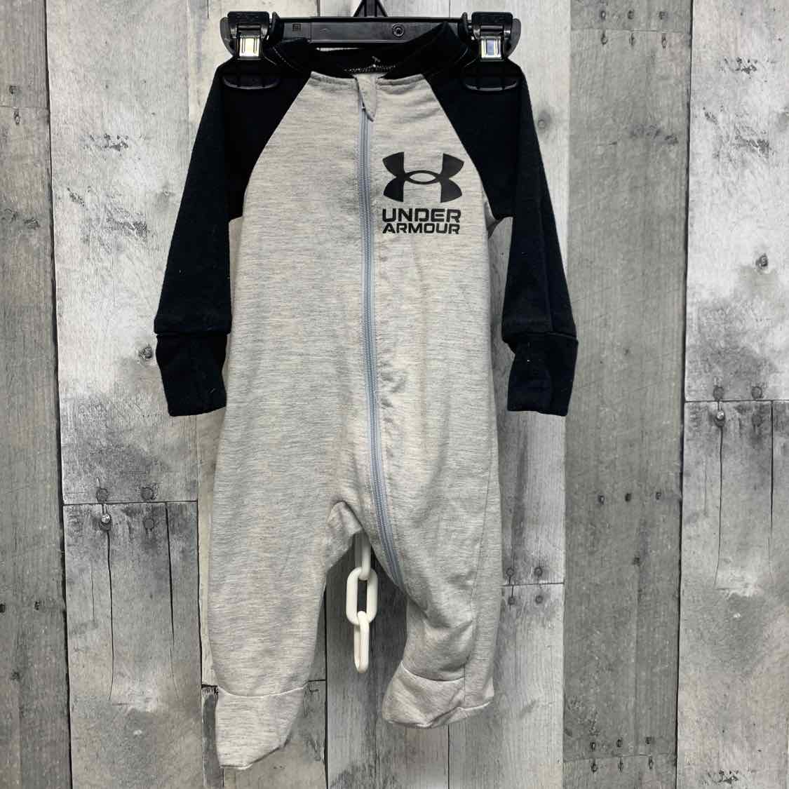 Size 0-3 Months Gray/Black Sport Brand Footy PJs - OodlesCB
