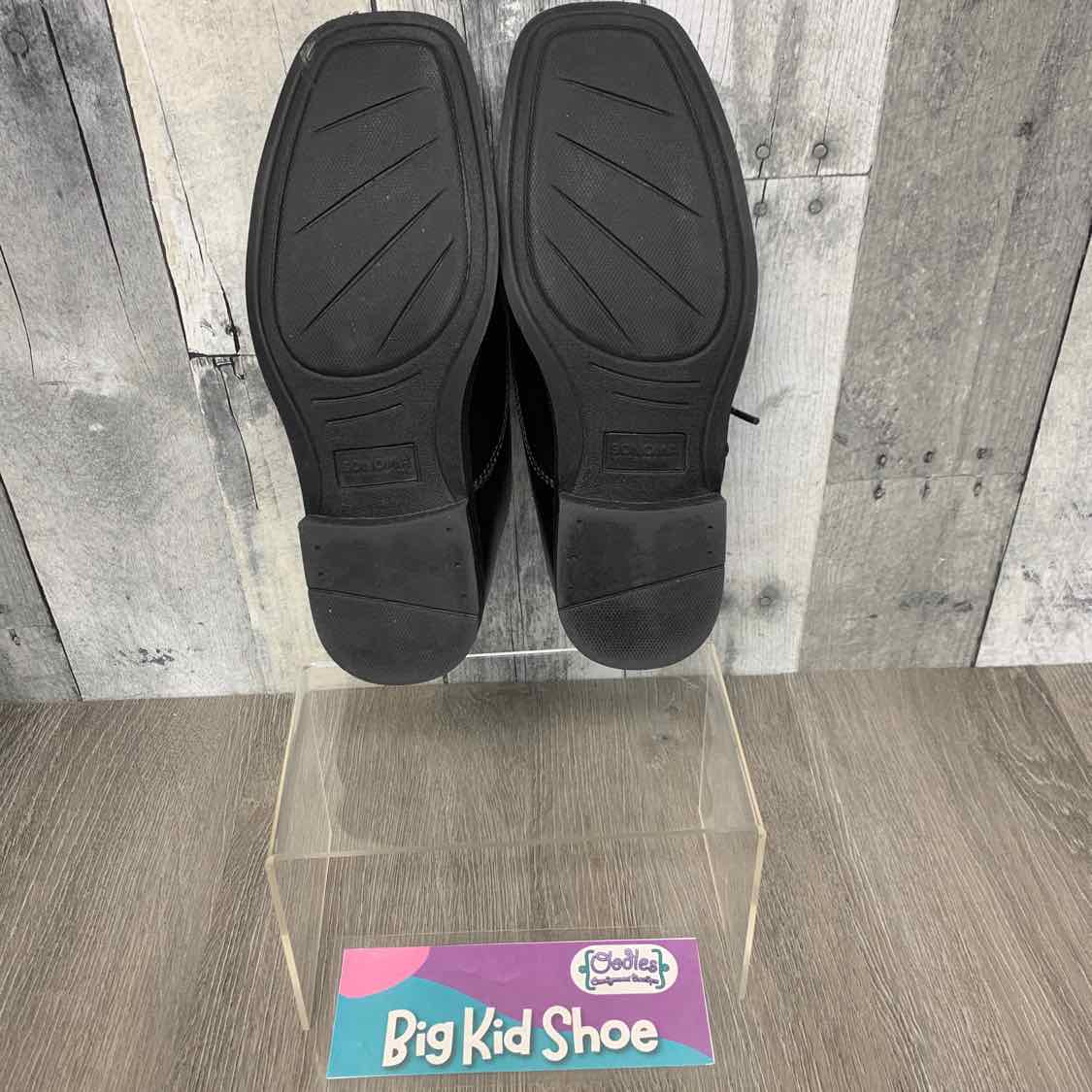 Size 5 Black Sonoma Dress Shoes
