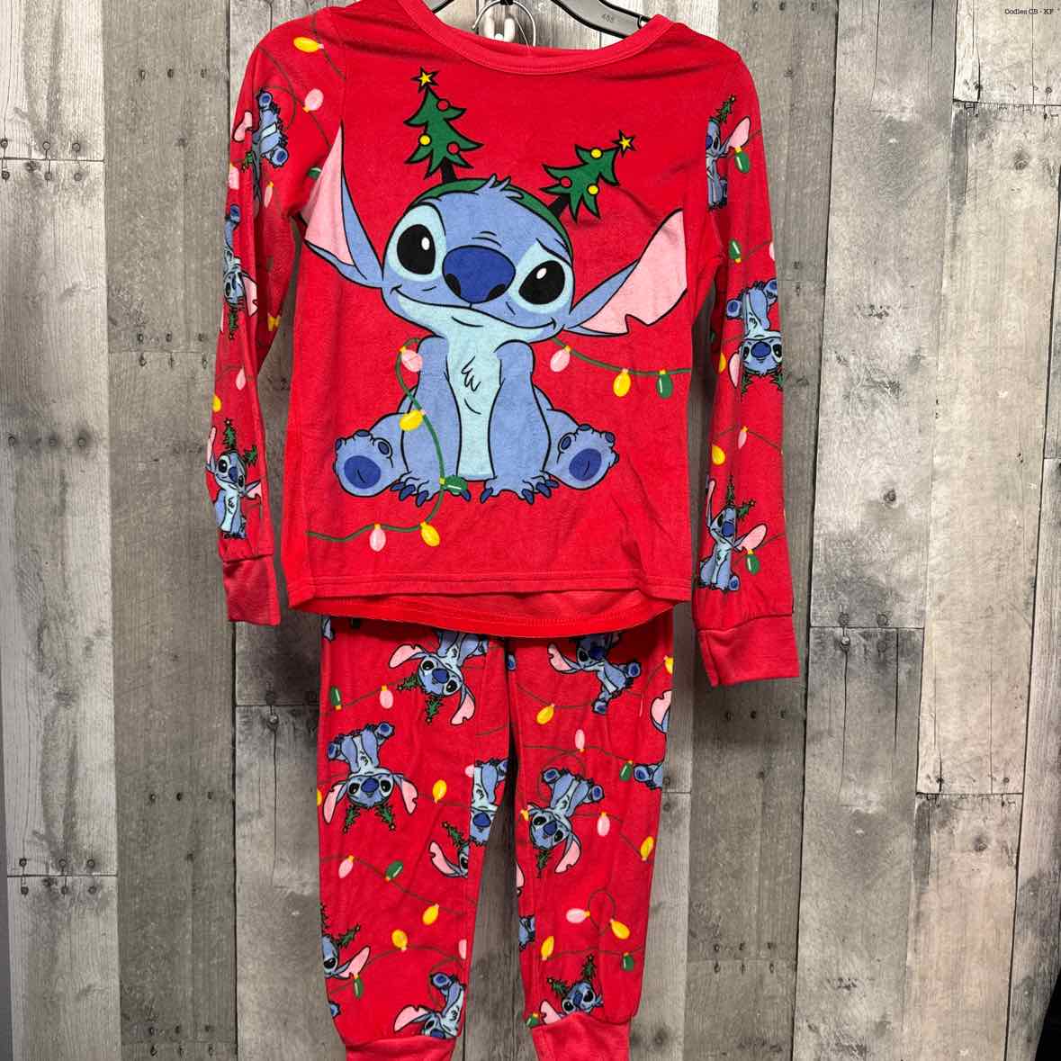 Size 8 Red Graphic Disney 2pc PJs