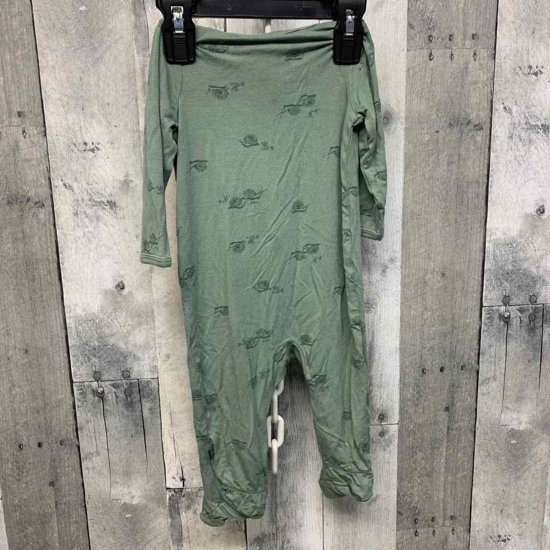 Size 3-6 Months Green Print Modern Moments by Gerber Footy PJs