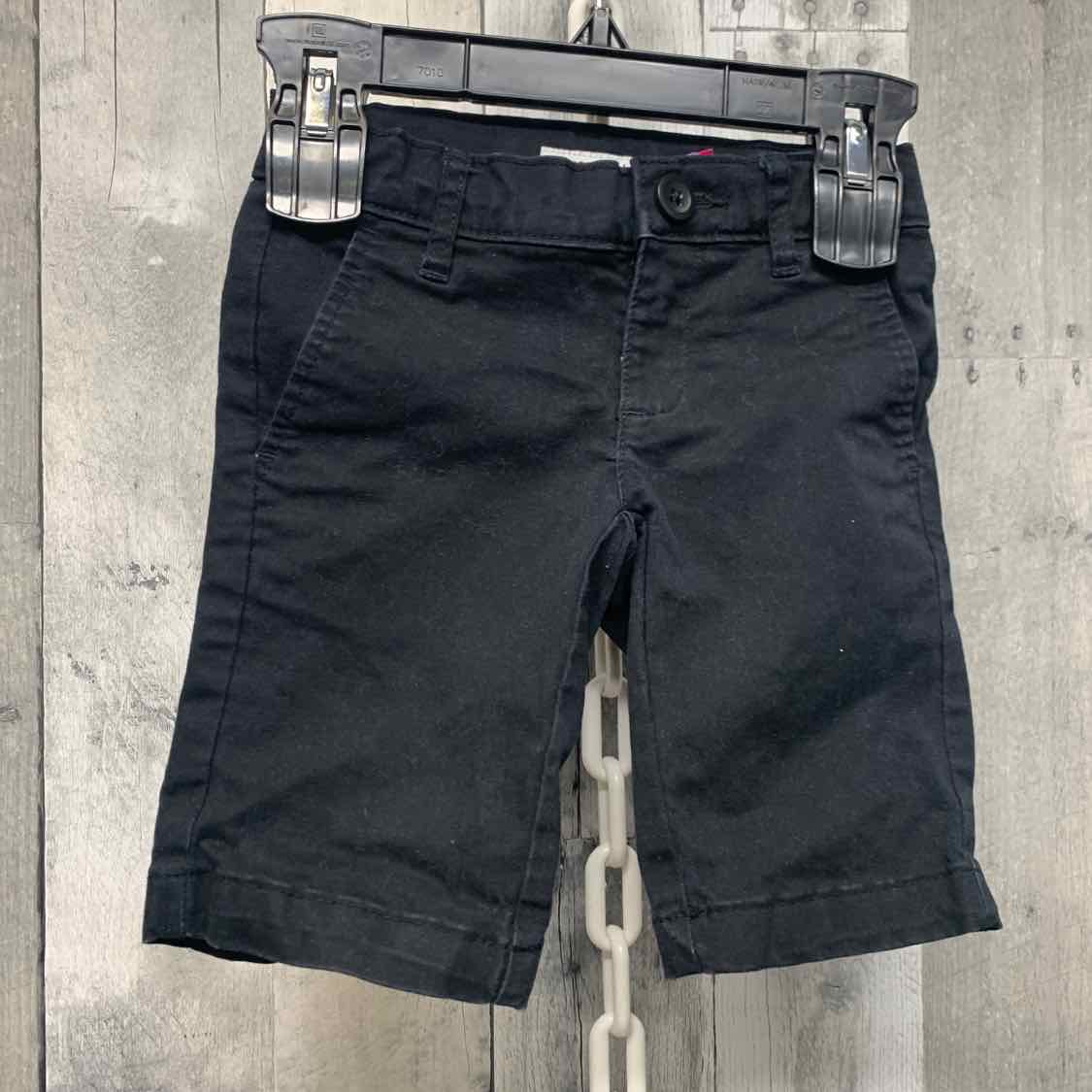 Size 5 Black Amazon Basics Shorts