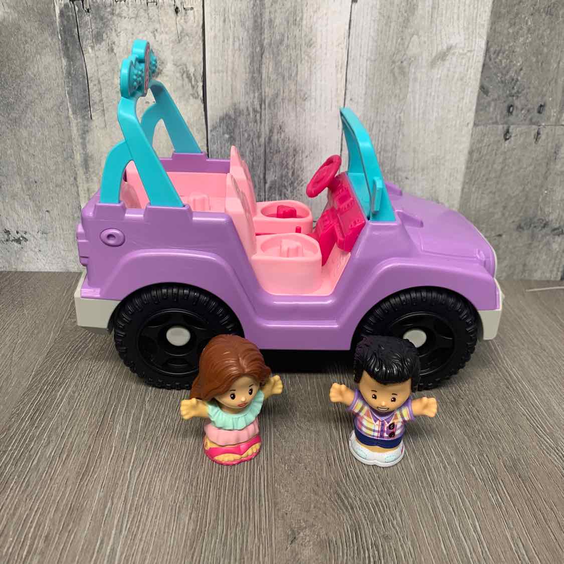 Fisher Price Purple/Pink Little People Set