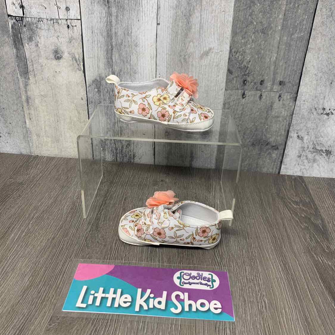 Size 3-6 Months White Floral Print Child of Mine Soft Sole Shoes