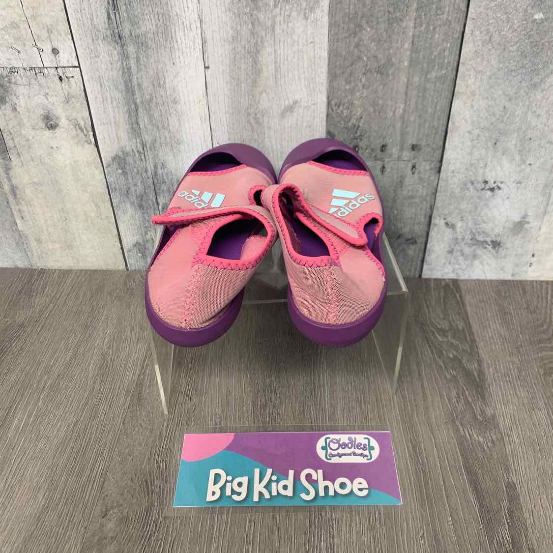 Size 1.5 Pink/Purple Sport Brand Water Shoes