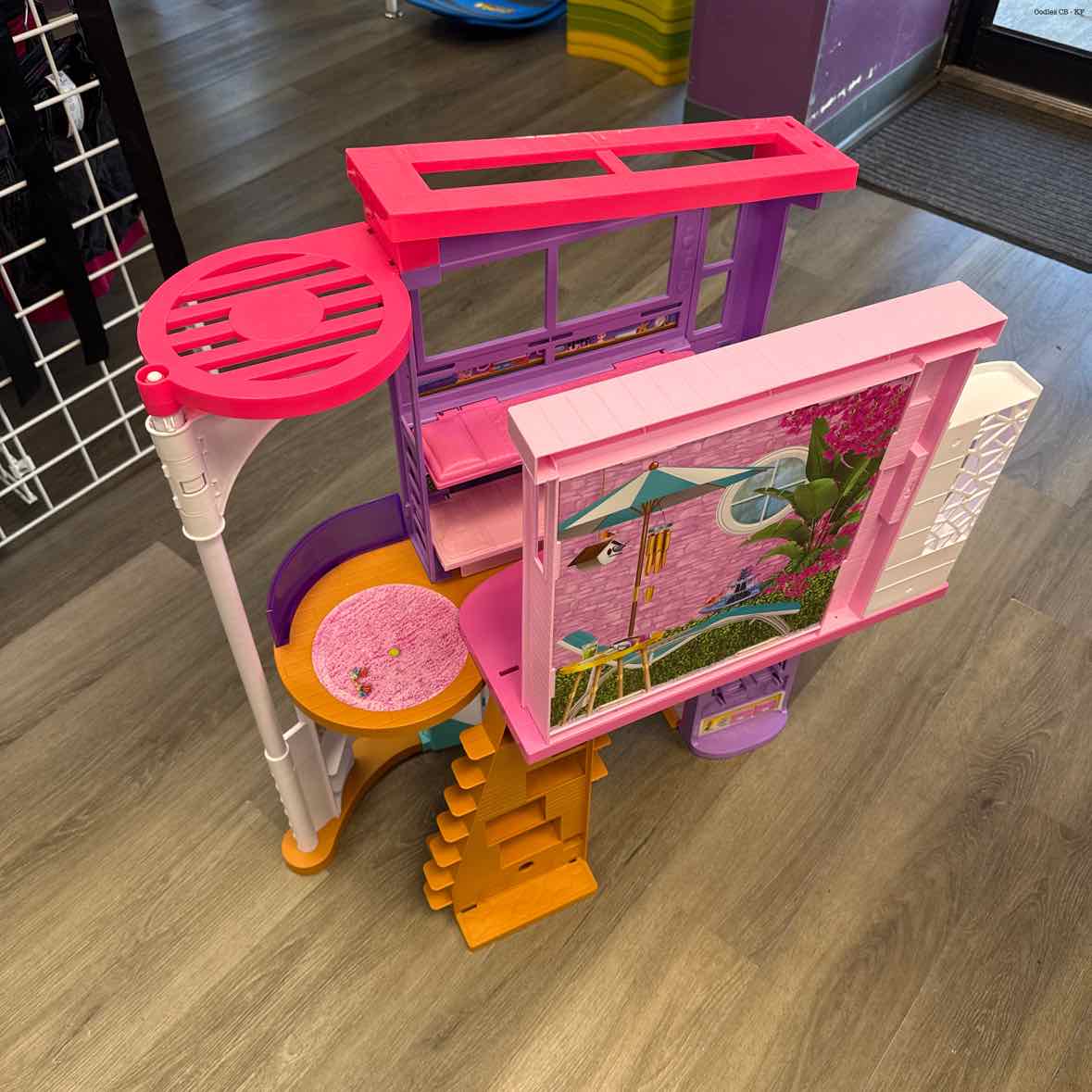 Barbie Pink Dollhouse