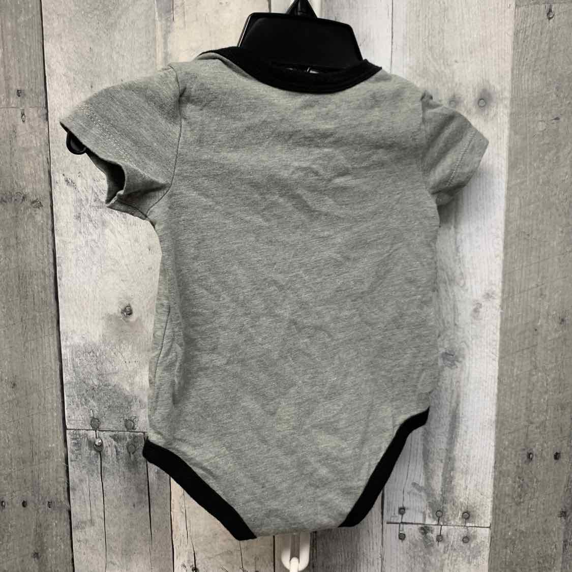 Size 6 Months Gray/Black Sport Brand Bodysuit