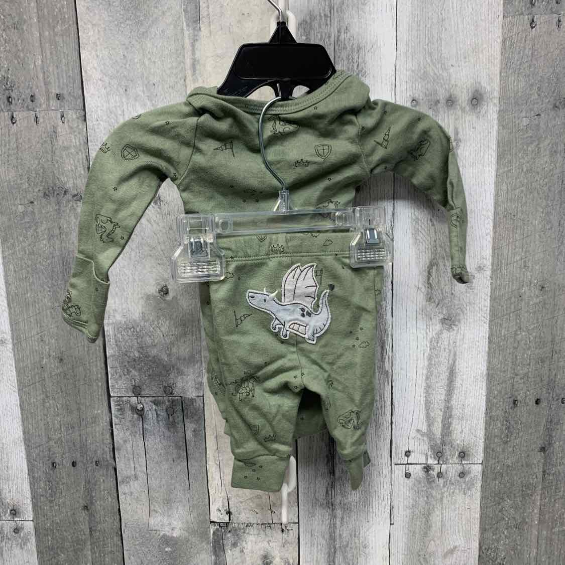 Size Newborn Green Carter's Shirt/Pants