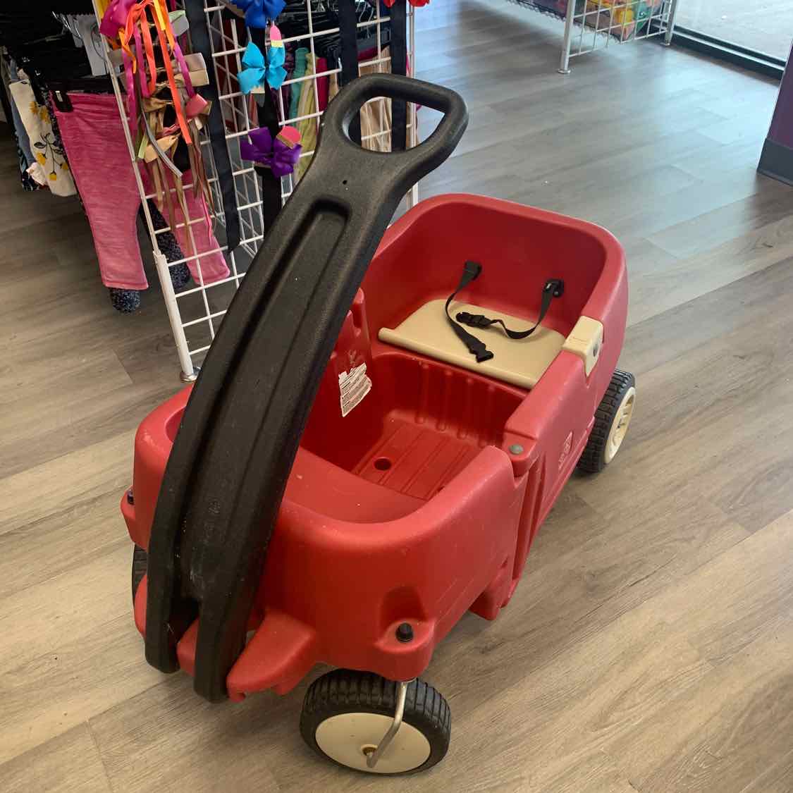 Radio Flyer Red Wagon