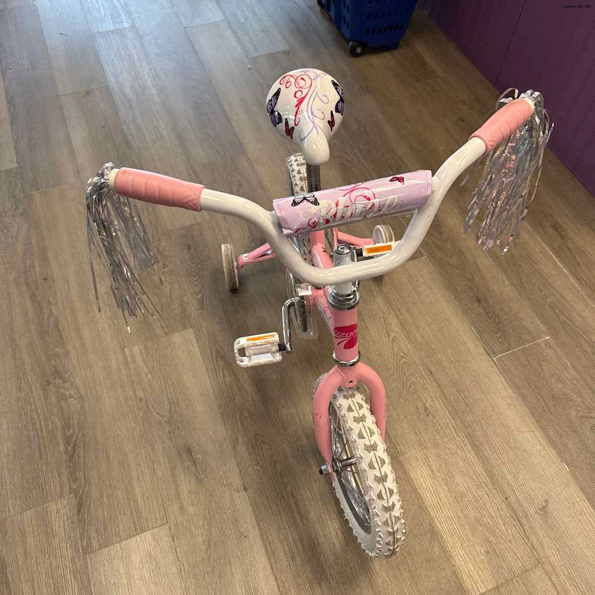 Generic Pink/Silver Bike