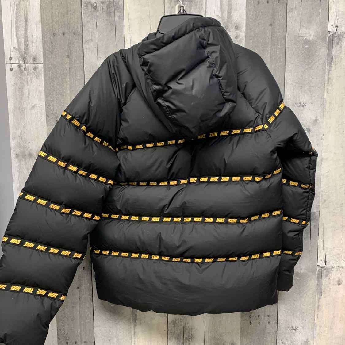 Size Large Black/Gold Sport Brand Snow Jacket