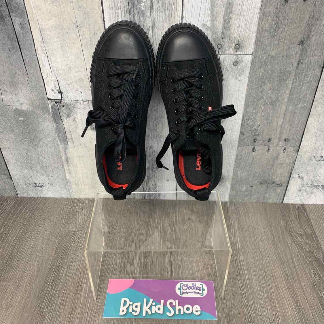 Size 2 Black Levi Sneakers