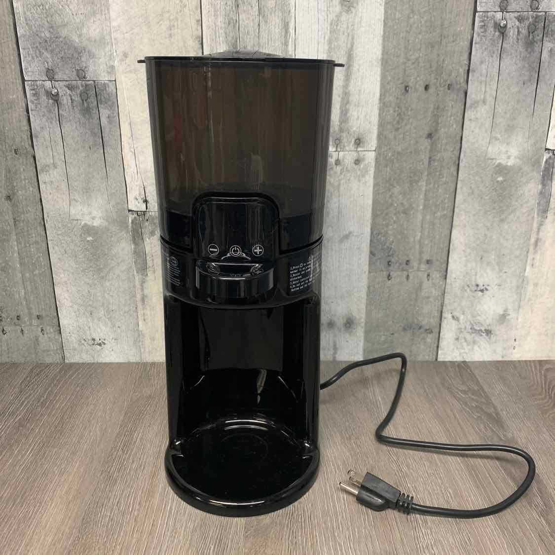 Generic Black Formula Dispenser