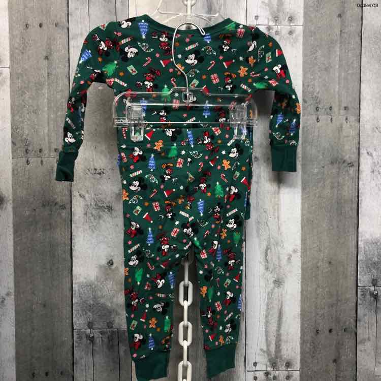 Size 12-18 Months Green Print Old Navy 2pc PJs