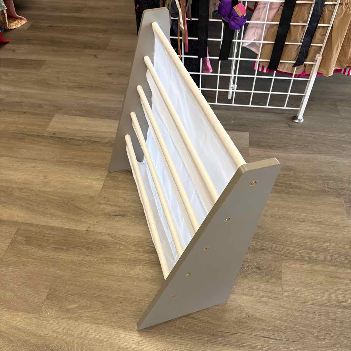 Generic Gray/White Bookshelf