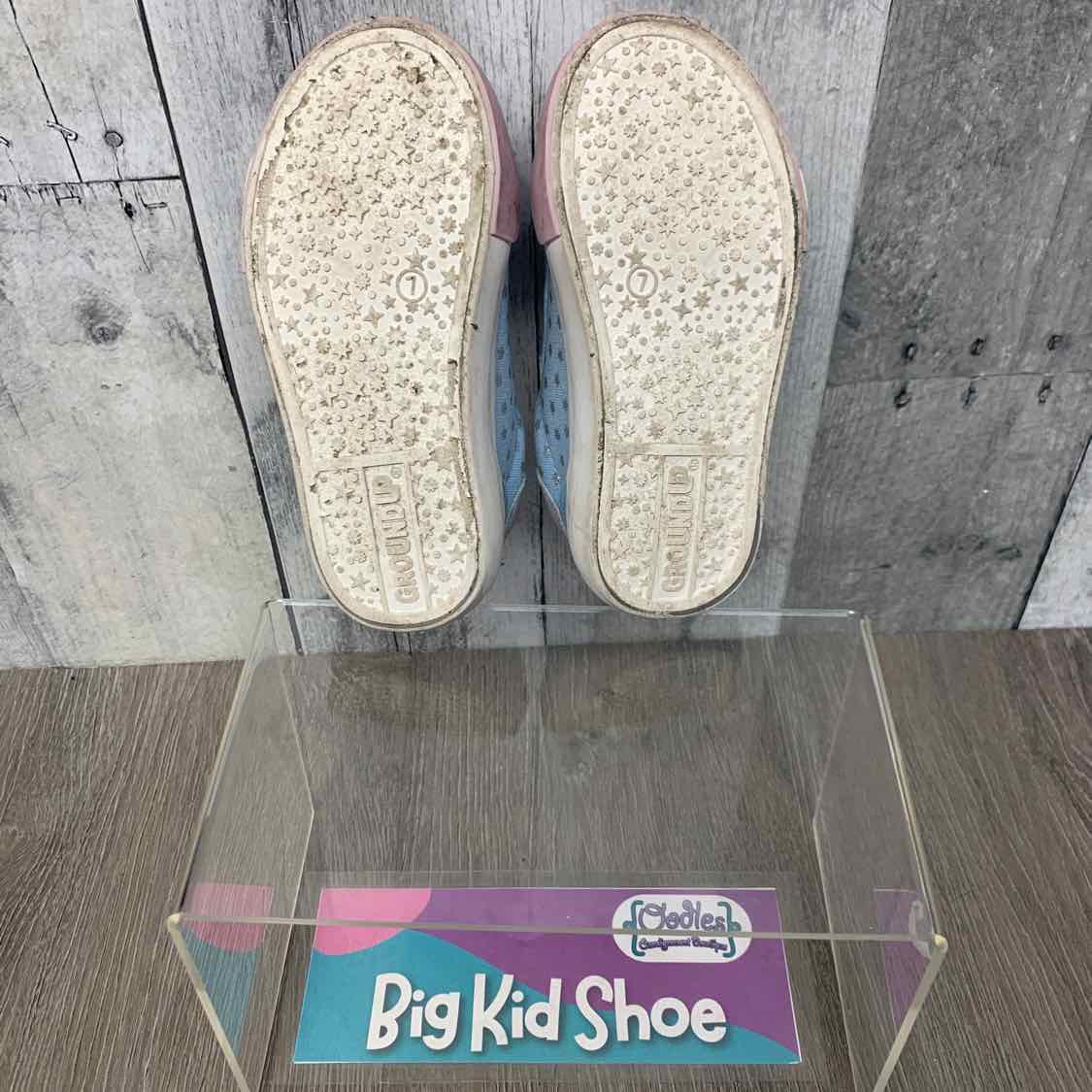 Size 7 Blue/Pink Disney Sneakers