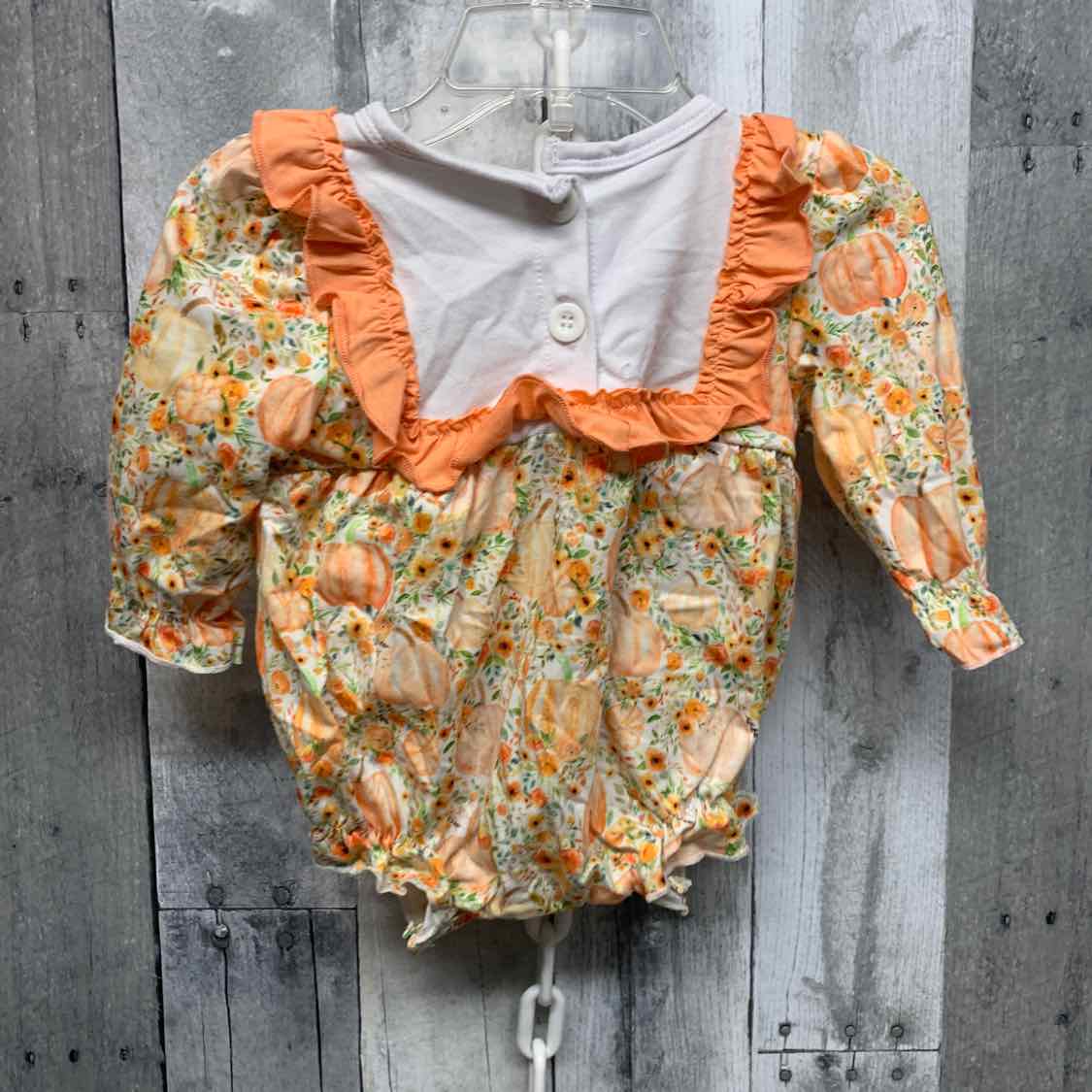 Size 6 Months White/Orange B Brand Romper