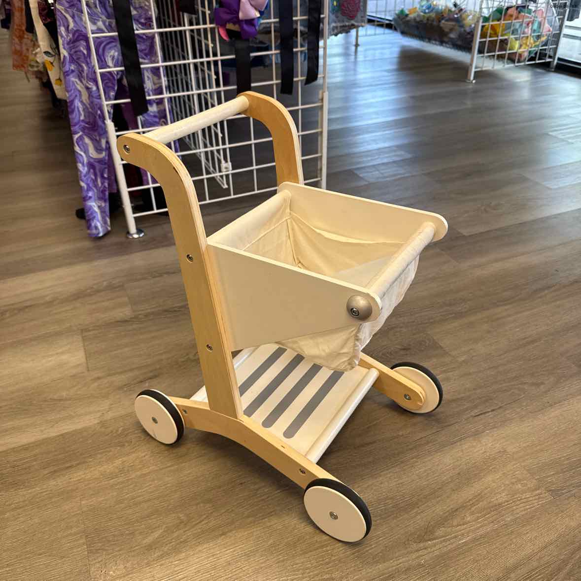 Pottery Barn Kids Tan/White Shopping Cart