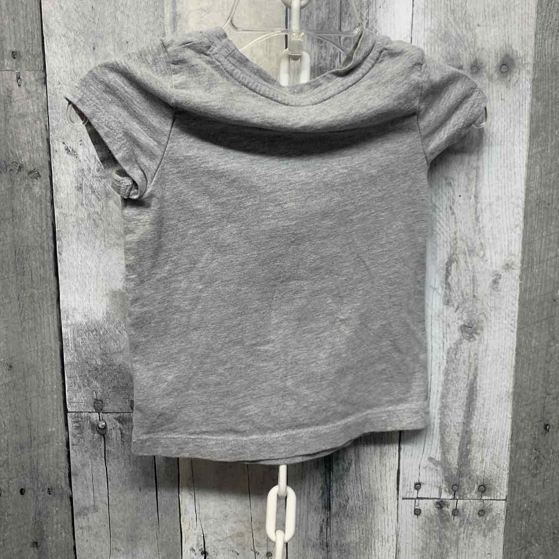Size 18 Months Gray Graphic Cat & Jack T Shirt