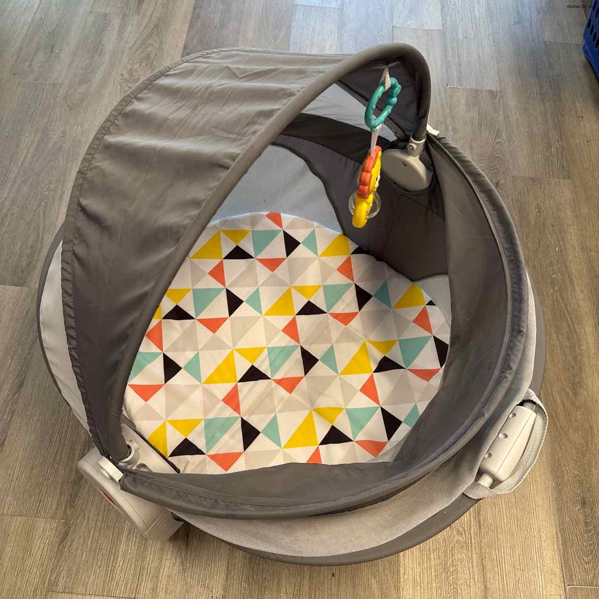 Fisher Price Gray Print Play Yard