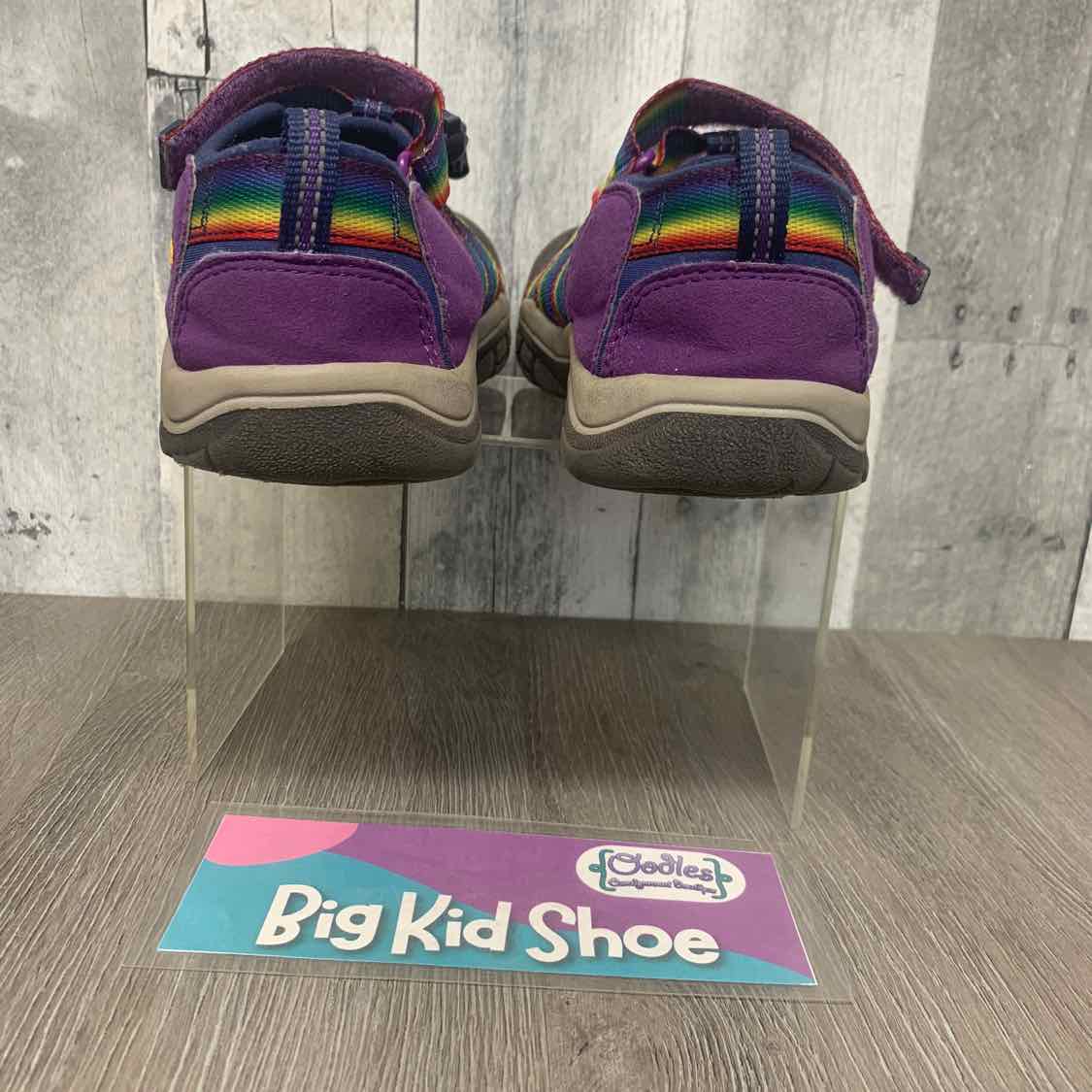 Size 3 Purple Keen Sandals - OodlesCB