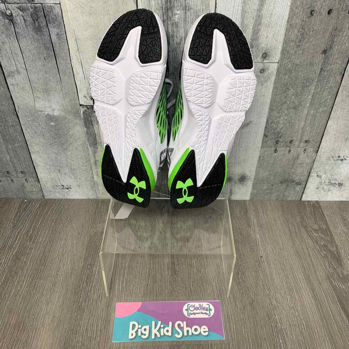 Size 5 Black/Green Sport Brand Sneakers
