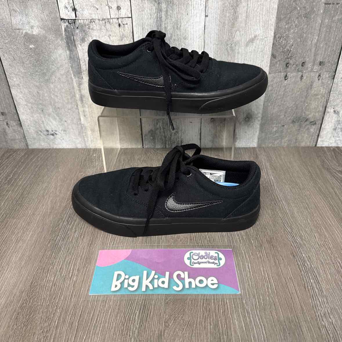 Size 4.5 Black Sport Brand Sneakers