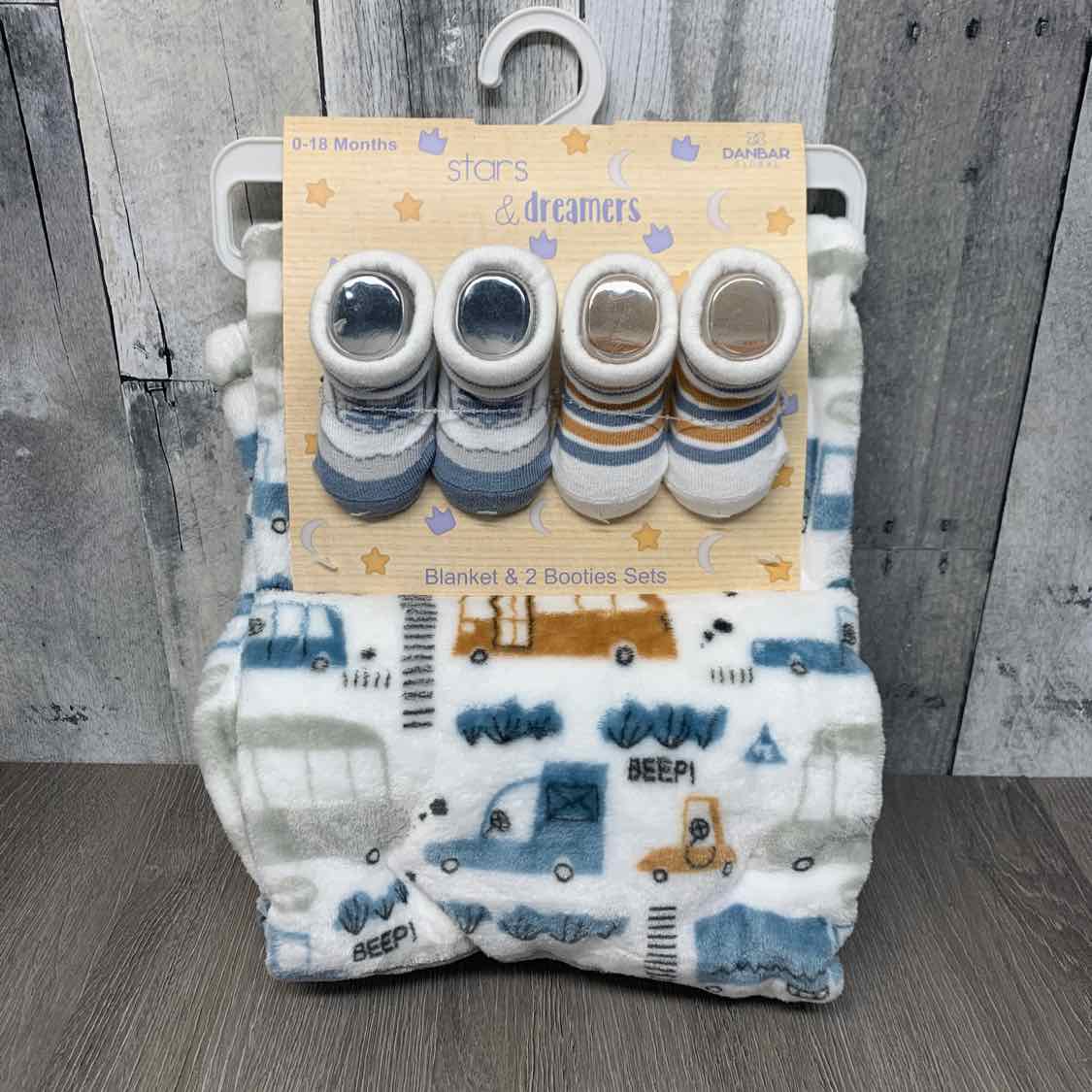 Generic White/Blue Blanket